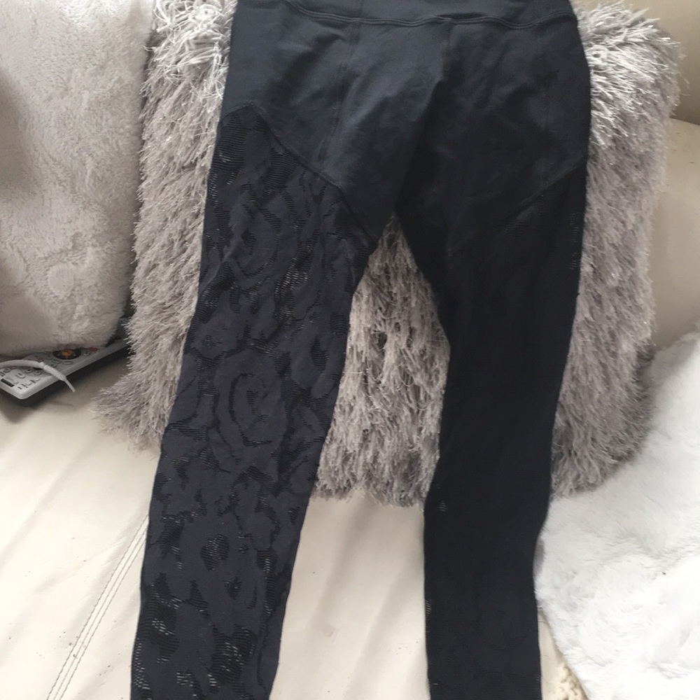 Black vin Mia leggings